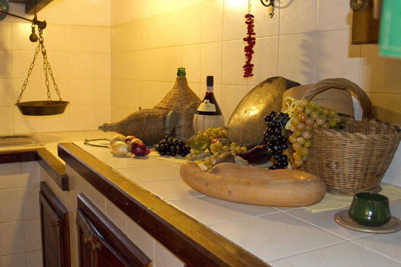 Agriturismo Santa Caterina كاستيلنوفو دي فال دي سيسينا الغرفة الصورة