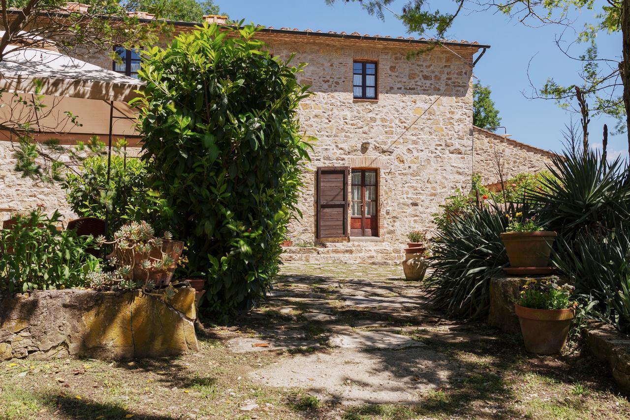 Agriturismo Santa Caterina كاستيلنوفو دي فال دي سيسينا المظهر الخارجي الصورة